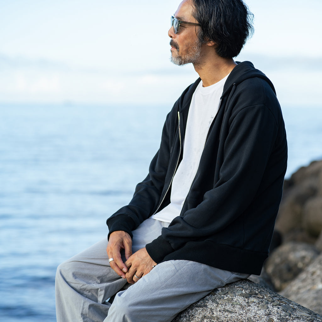 makani  | SWEAT ZIP UP HOODIE